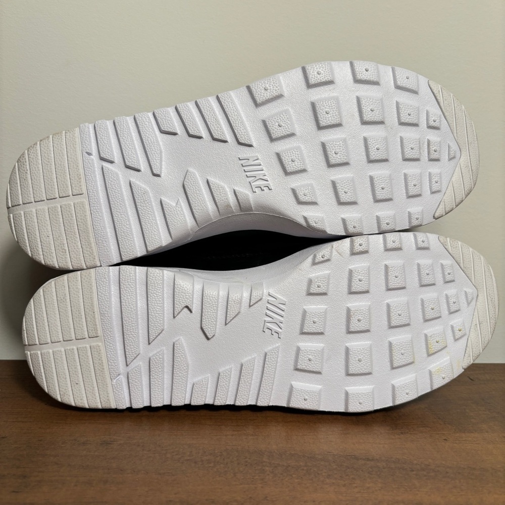 Nike Air Max Thea Premium Women's Shoes Sneakers Size 8 Black White FJ9303-007 - Picture 5 of 7